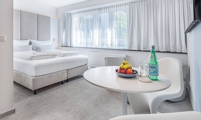 Krefeld Apartamento | zzzpace Smart-Hotel Krefeld
