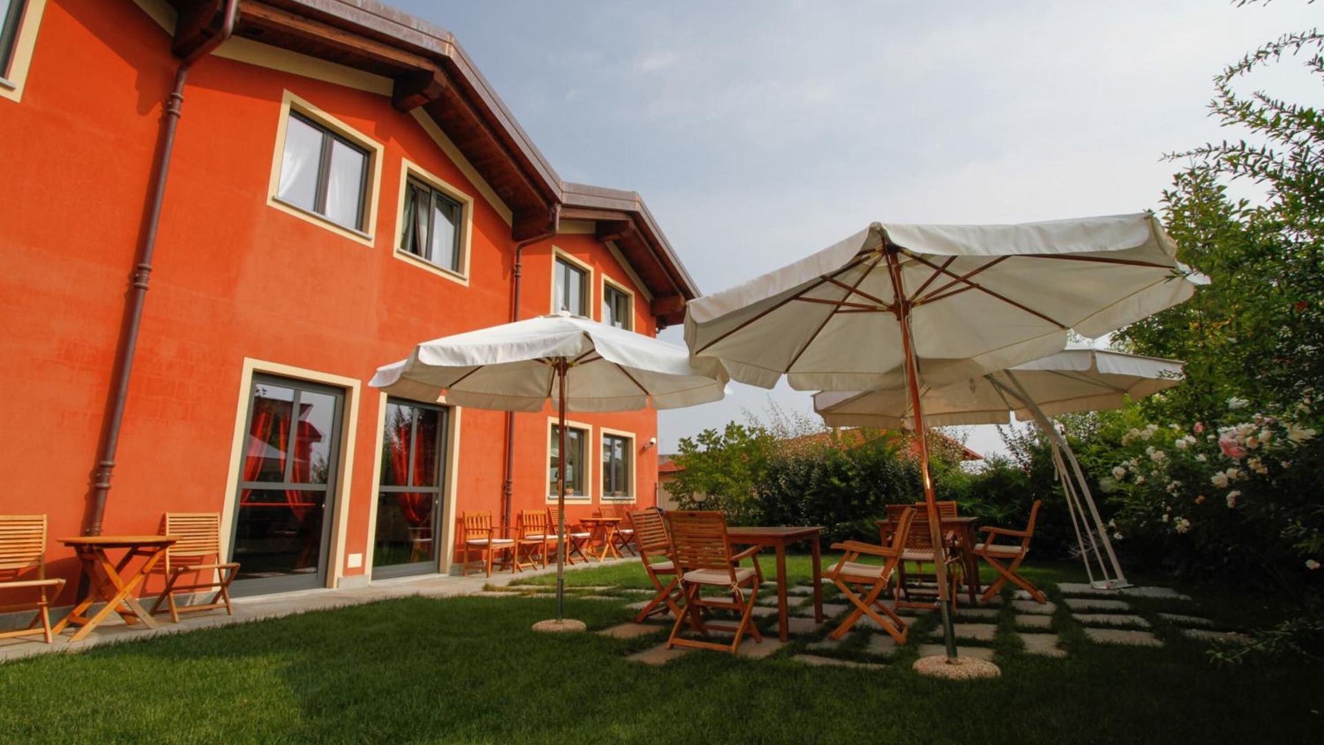 foto de Exterior en Villanova Mondovi