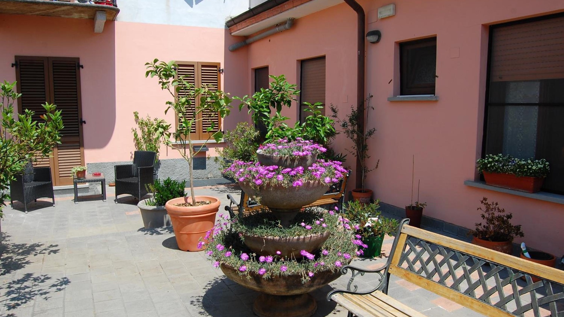 foto de Exterior en Cremona
