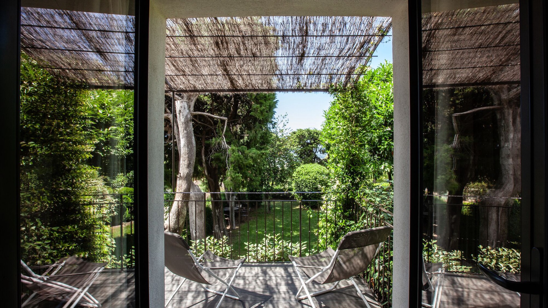foto de Balcón de patio en Bonnieux