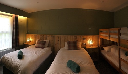 Habitación cuádruple Confort