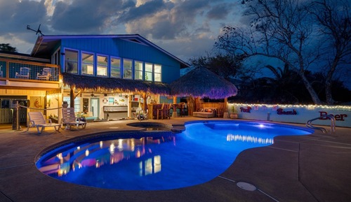 Casa (4 Bedrooms)