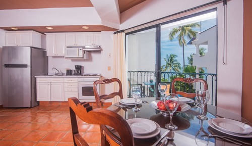 Habitación Signature, 2 habitaciones, balcón, vistas parciales al mar