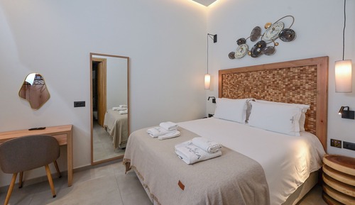 Premium One Bedroom Suite