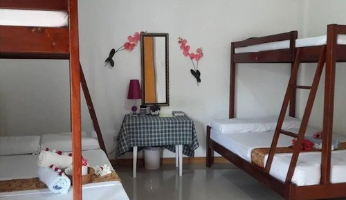 Habitación familiar, vistas al jardín