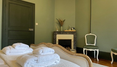 Habitación Deluxe doble, 1 cama doble, vistas al patio