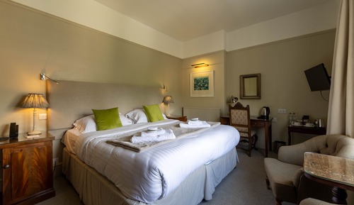 Habitación clásica con 1 cama doble o 2 individuales