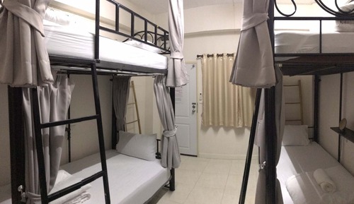 Mixed Dorm 6 Bed