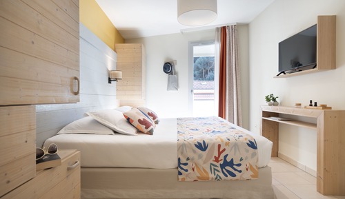 Apartamento, 2 habitaciones, balcón