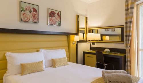 Habitación triple Confort, balcón