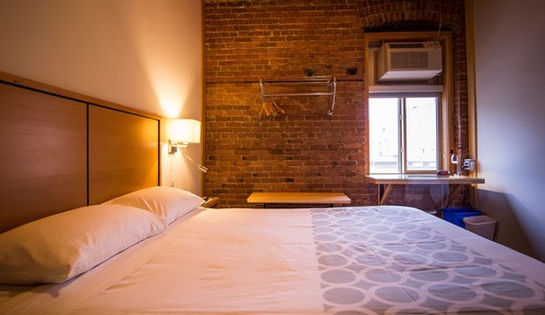 Habitación económica, 1 cama de matrimonio
