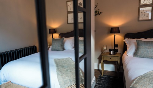 Suite Signature