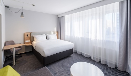Habitación estándar, 1 cama de matrimonio con sofá cama