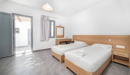 Habitación estándar con 1 cama doble o 2 individuales