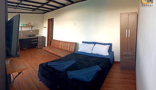 Cabaña junior, vistas a la laguna