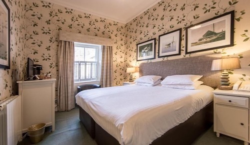 Habitación estándar con 1 cama doble o 2 individuales
