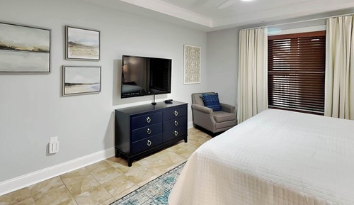 Apartamento, 1 cama de matrimonio grande con sofá cama, acceso a la piscina (312 - No Pets Allowed)