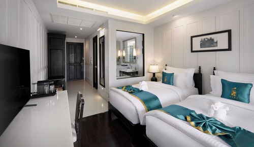 Siri Deluxe Twin Bed