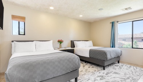 Villa (Multiple Bedrooms)