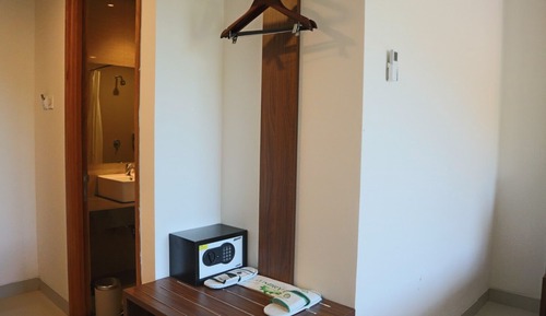 Habitación Premier con 1 cama doble o 2 individuales, balcón