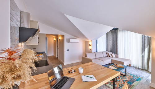 Apartamento de diseño, 1 cama de matrimonio con sofá cama, vistas al mar