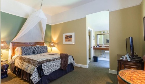 Habitación (Ken's Safari)