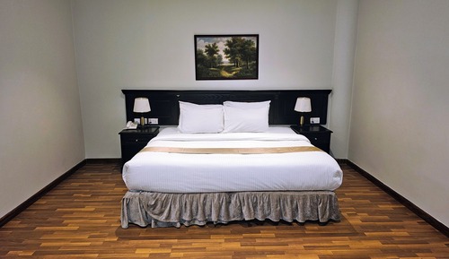 Habitación triple junior, 1 habitación, vistas a la ciudad