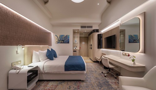 Suite Royal, balcón, vistas al jardín