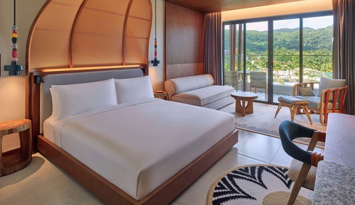 Habitación Deluxe, 1 cama de matrimonio grande, balcón, vistas a la piscina