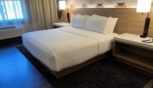 Habitación, 2 camas de matrimonio, no fumadores (Mobility, Roll-In Shower)