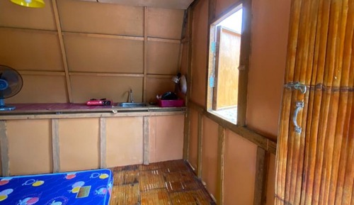 Habitación triple, baño compartido