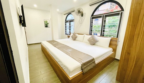 Habitación básica con 2 camas individuales