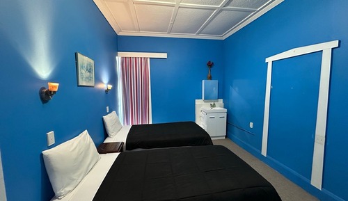 Habitación con 2 camas individuales