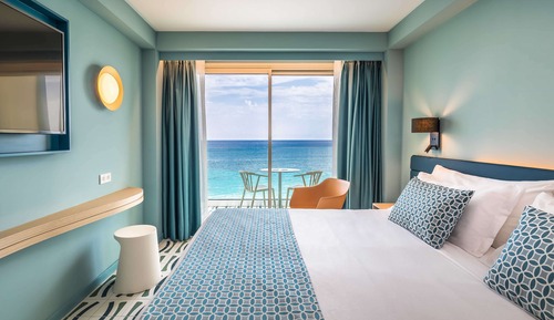 Habitación superior, vistas al mar