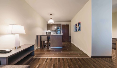 Estudio, varias camas, cocina