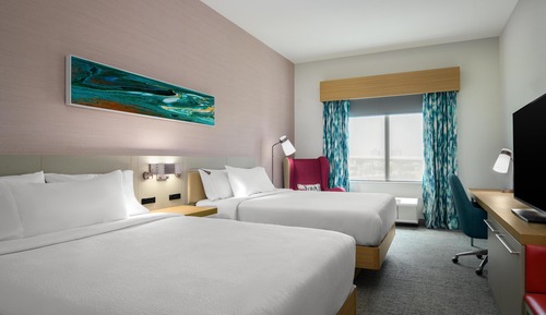 Habitación, 2 camas de matrimonio, accesible para personas con discapacidad (Roll-In Shower)