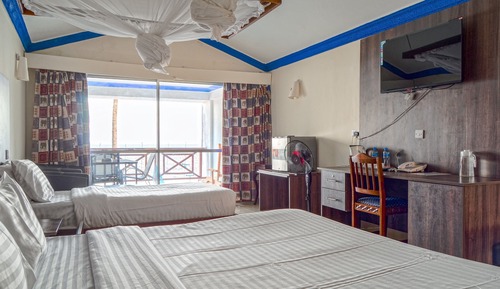 Habitación superior, balcón, vistas al mar