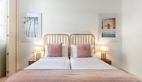 Habitación City con 1 cama doble o 2 individuales