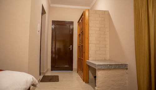 Suite panorámica, 1 cama de matrimonio grande, no fumadores, vistas a la montaña