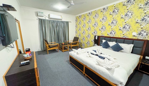 Suite City, 1 cama de matrimonio grande, no fumadores, vistas a la ciudad