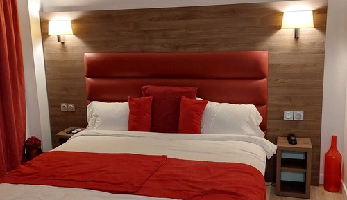 Villa Confort, 5 habitaciones, sauna, vistas al jardín