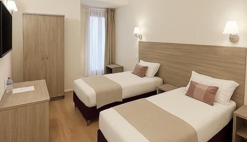 Habitación Confort con 2 camas individuales