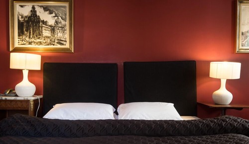 Habitación estándar con 1 cama doble o 2 individuales