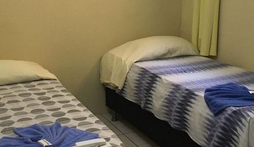 Habitación estándar con 2 camas individuales