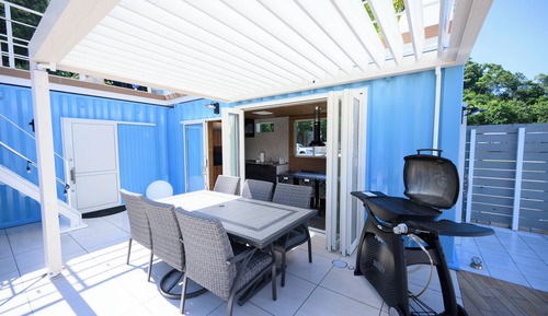 Tienda de lujo, no fumadores