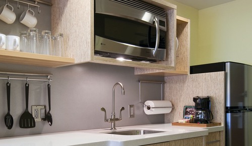 Estudio, 2 camas de matrimonio