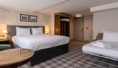 Superior Double or Twin Room with Sofa Bed & Sea View