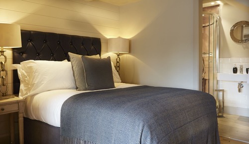 Habitación doble, baño privado