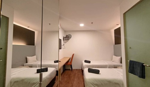 Superior Twin Room No Window