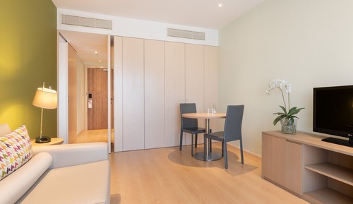 Suite, vistas al mar (Three People)